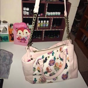 Betsey johnson purse